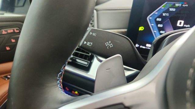 2026 BMW X7 M60i AWD