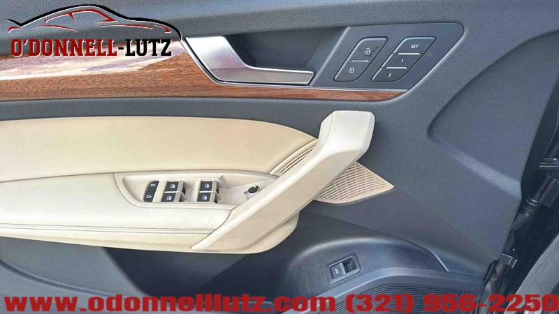 2022 Audi Q5 S line Premium Plus AWD