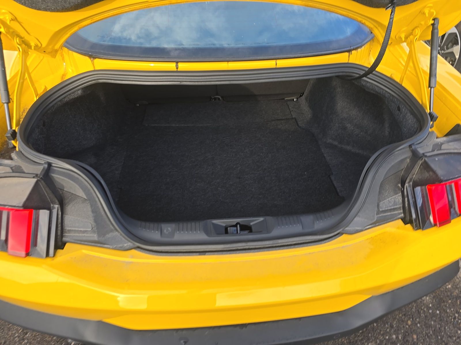 2024 Ford Mustang EcoBoost Premium RWD