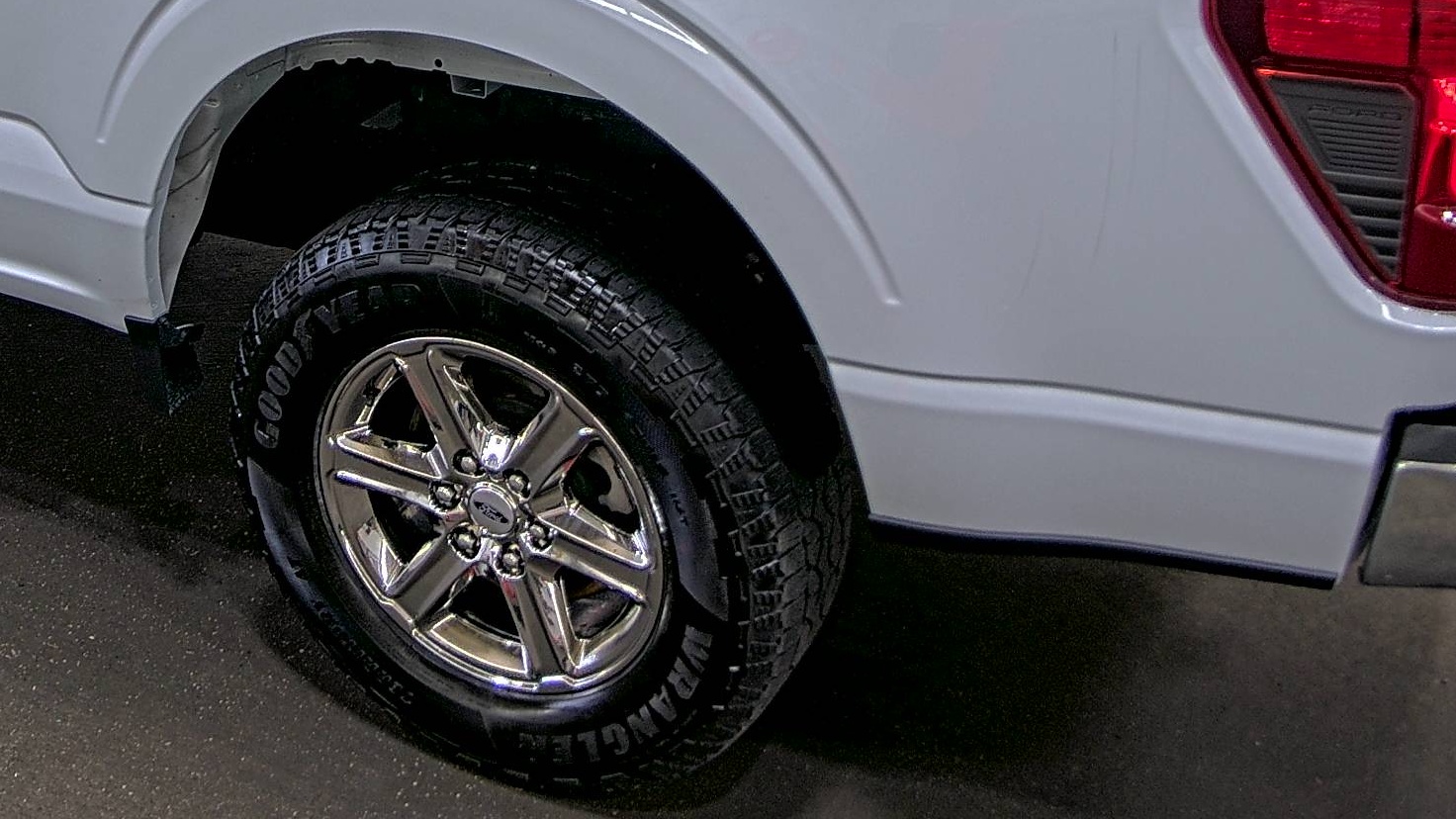 2025 Ford F-150 XLT AWD