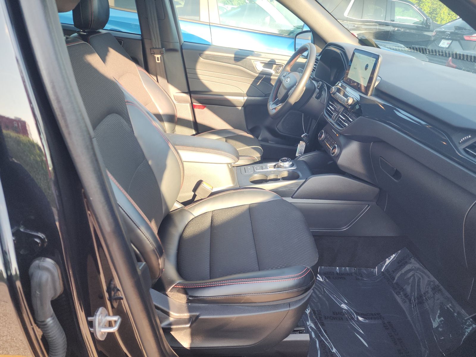 2025 Ford Escape ST-Line Select AWD