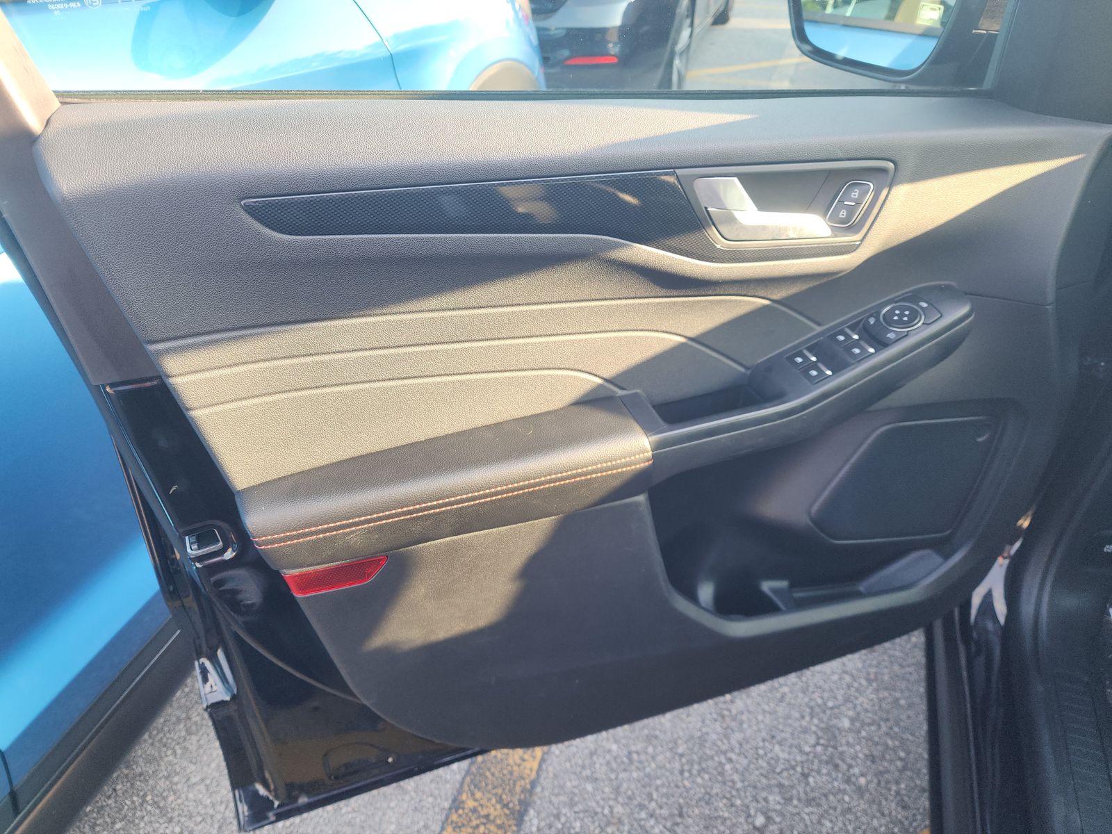 2025 Ford Escape ST-Line Select AWD