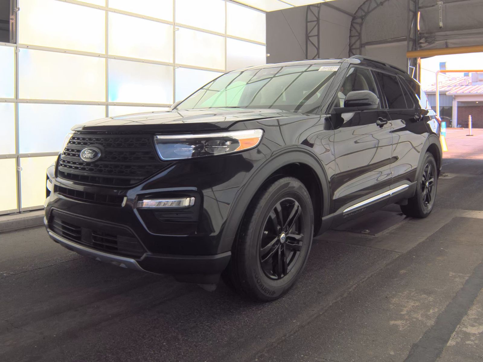 2024 Ford Explorer XLT RWD