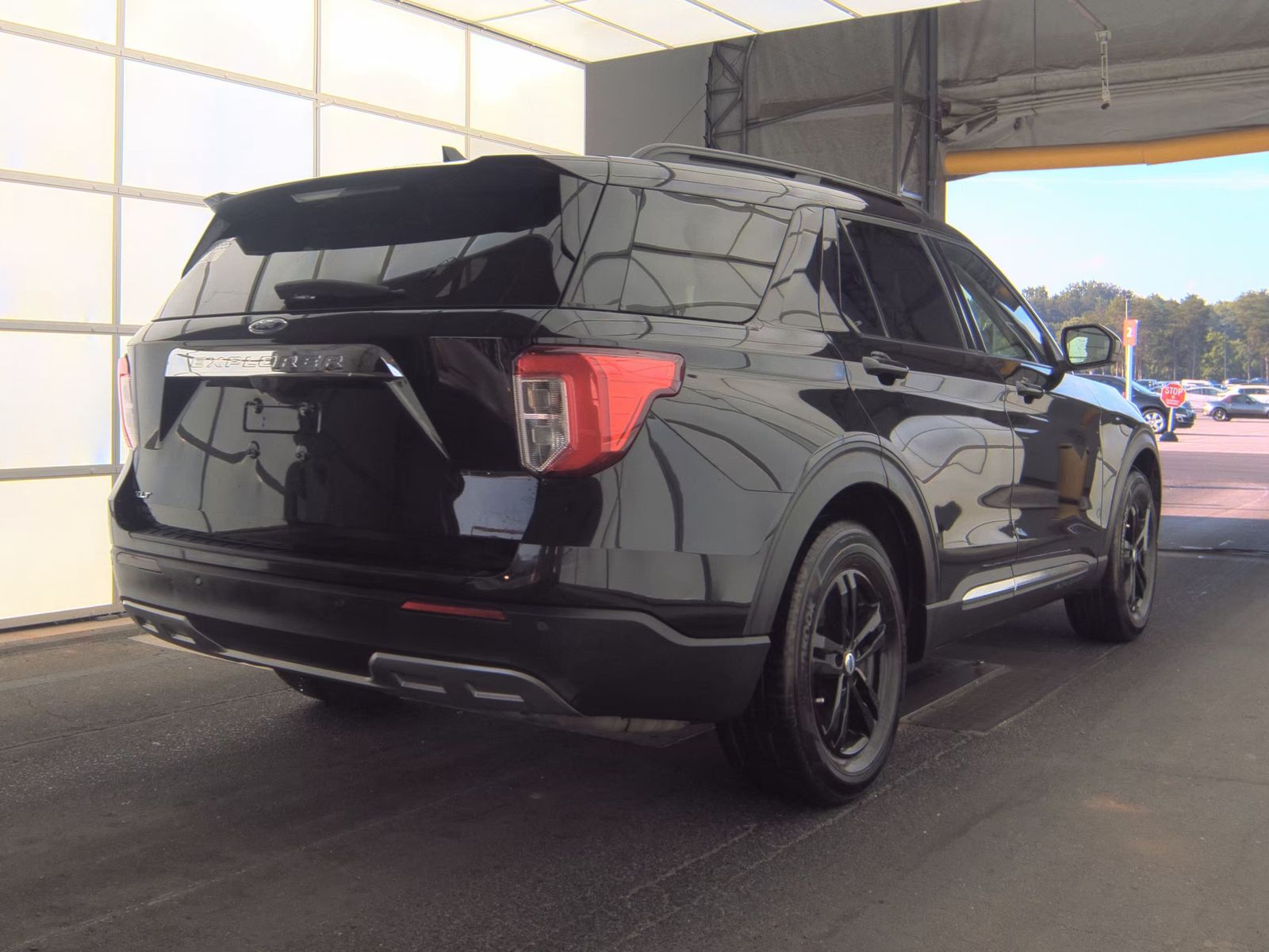 2024 Ford Explorer XLT RWD