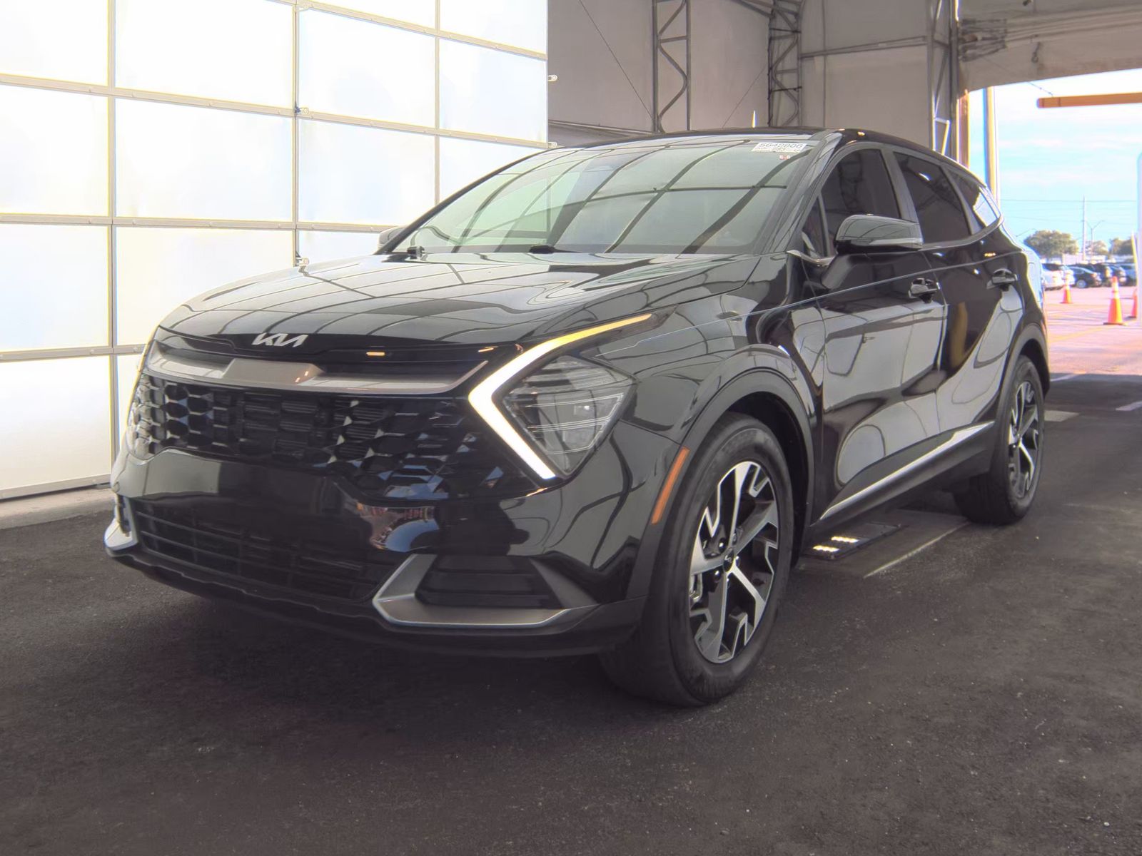 2025 Kia Sportage EX FWD