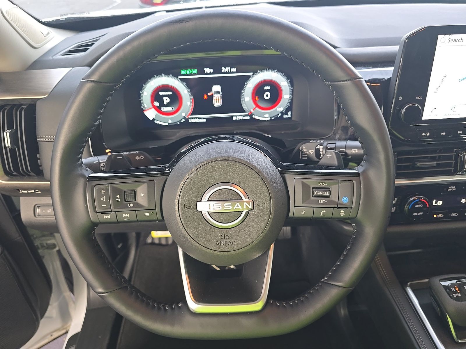 2025 Nissan Pathfinder Platinum AWD