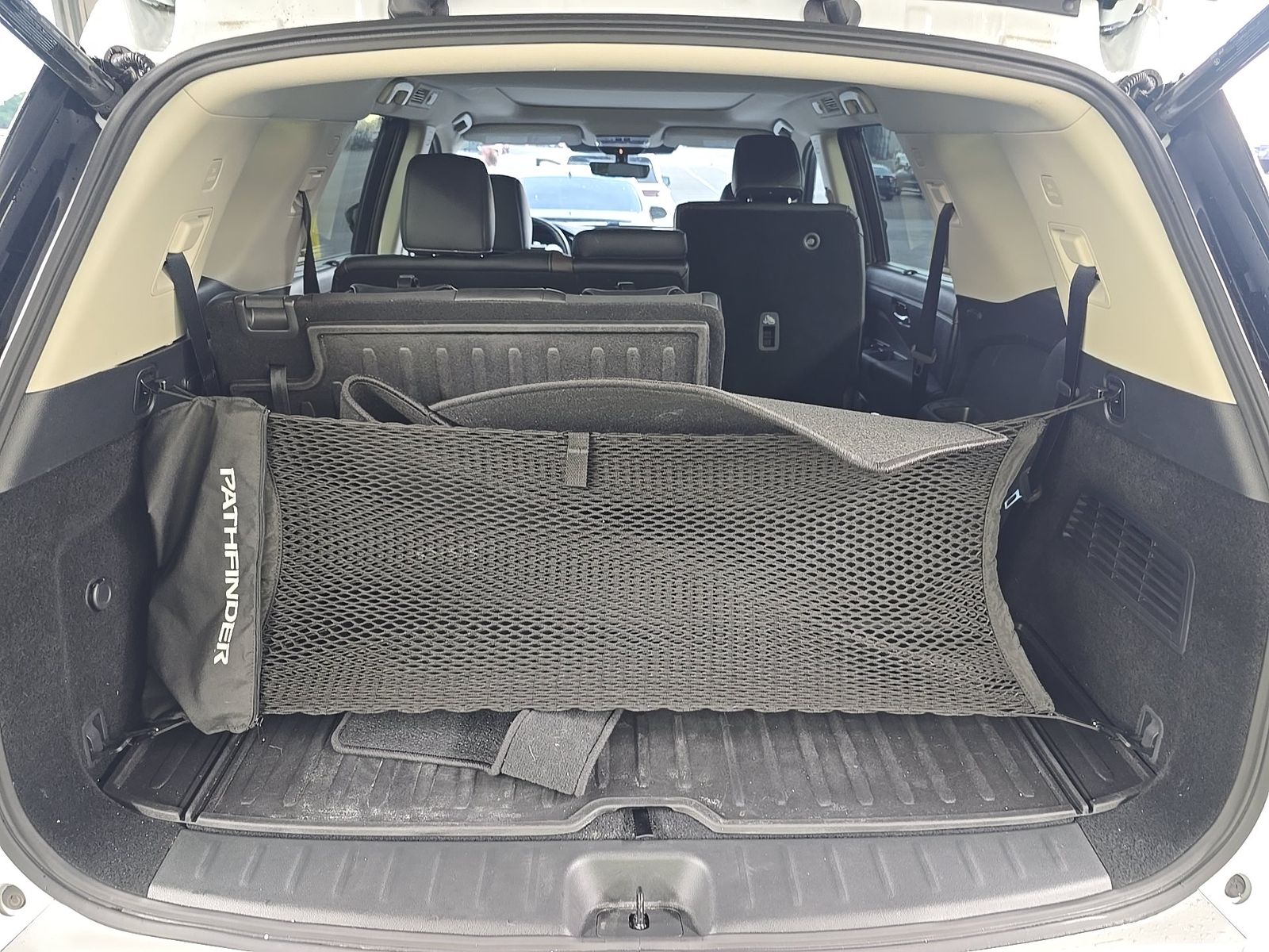 2025 Nissan Pathfinder Platinum AWD