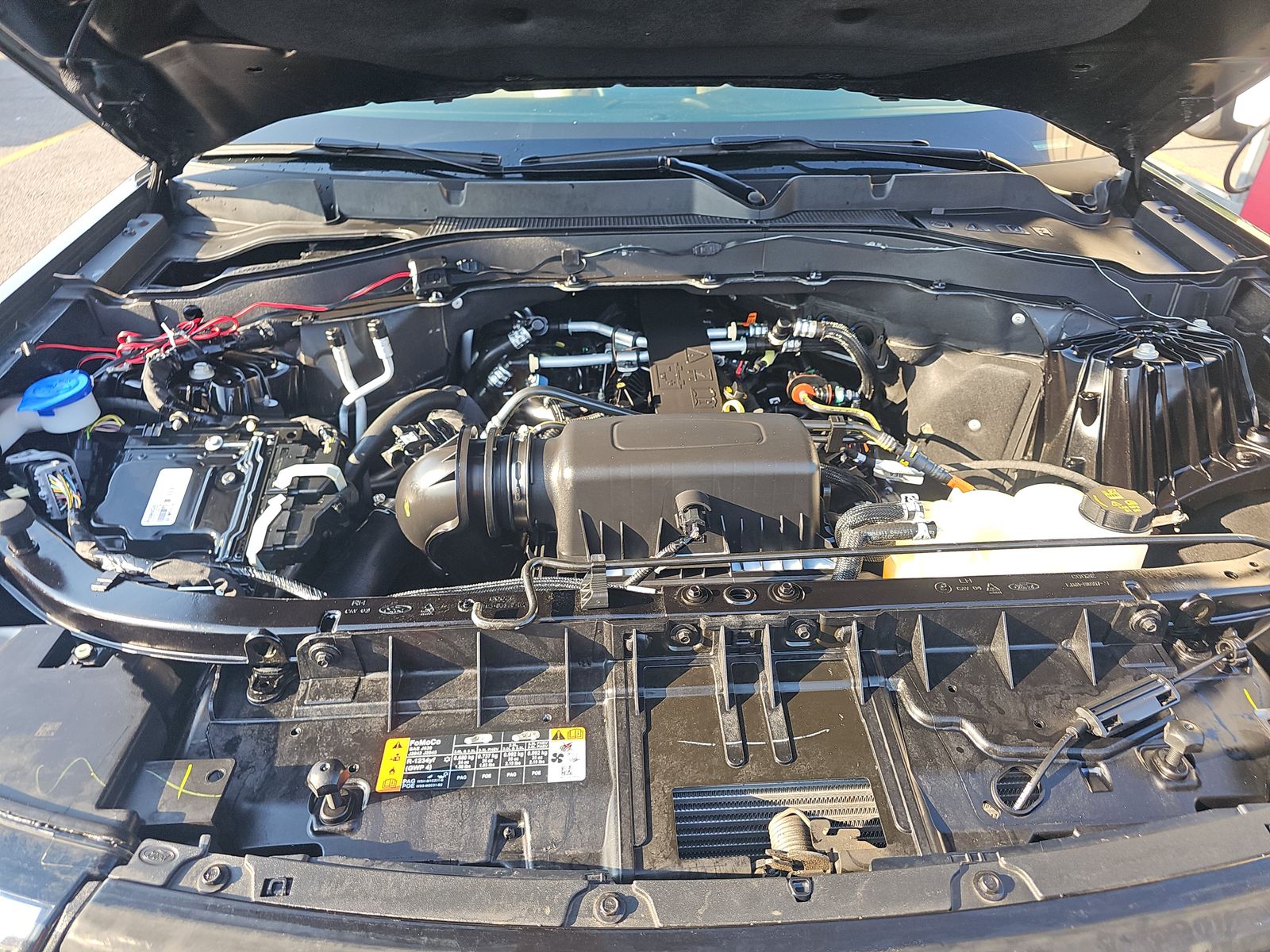 2024 Ford Explorer XLT RWD