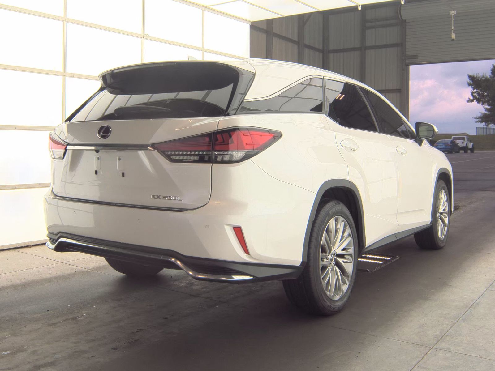 2020 Lexus RX RX 350L Luxury FWD