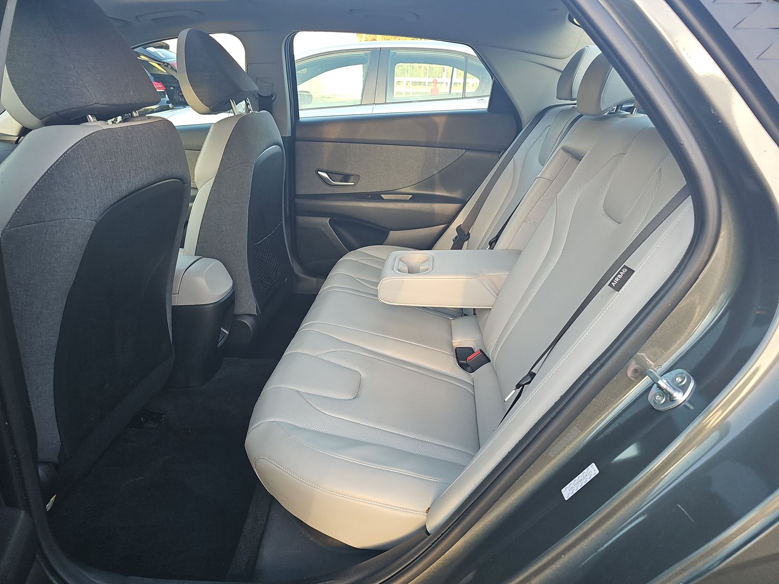 2024 Hyundai Elantra Limited FWD