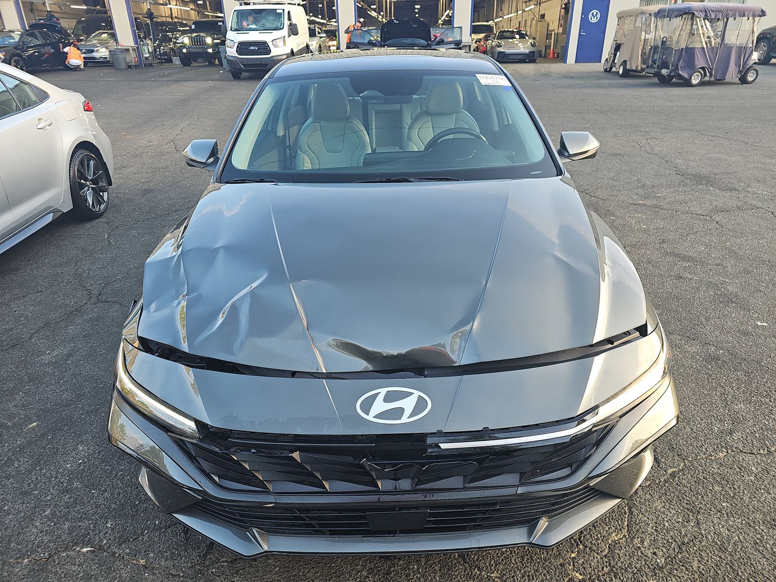 2024 Hyundai Elantra Limited FWD