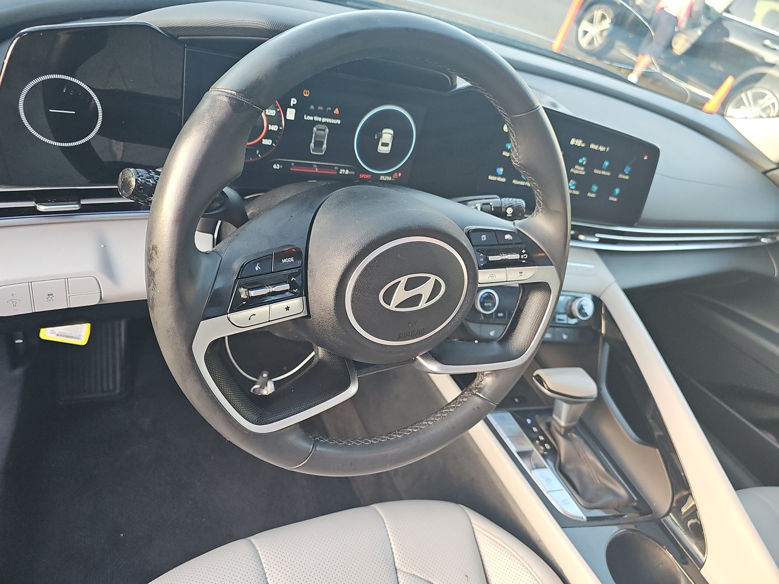 2024 Hyundai Elantra Limited FWD