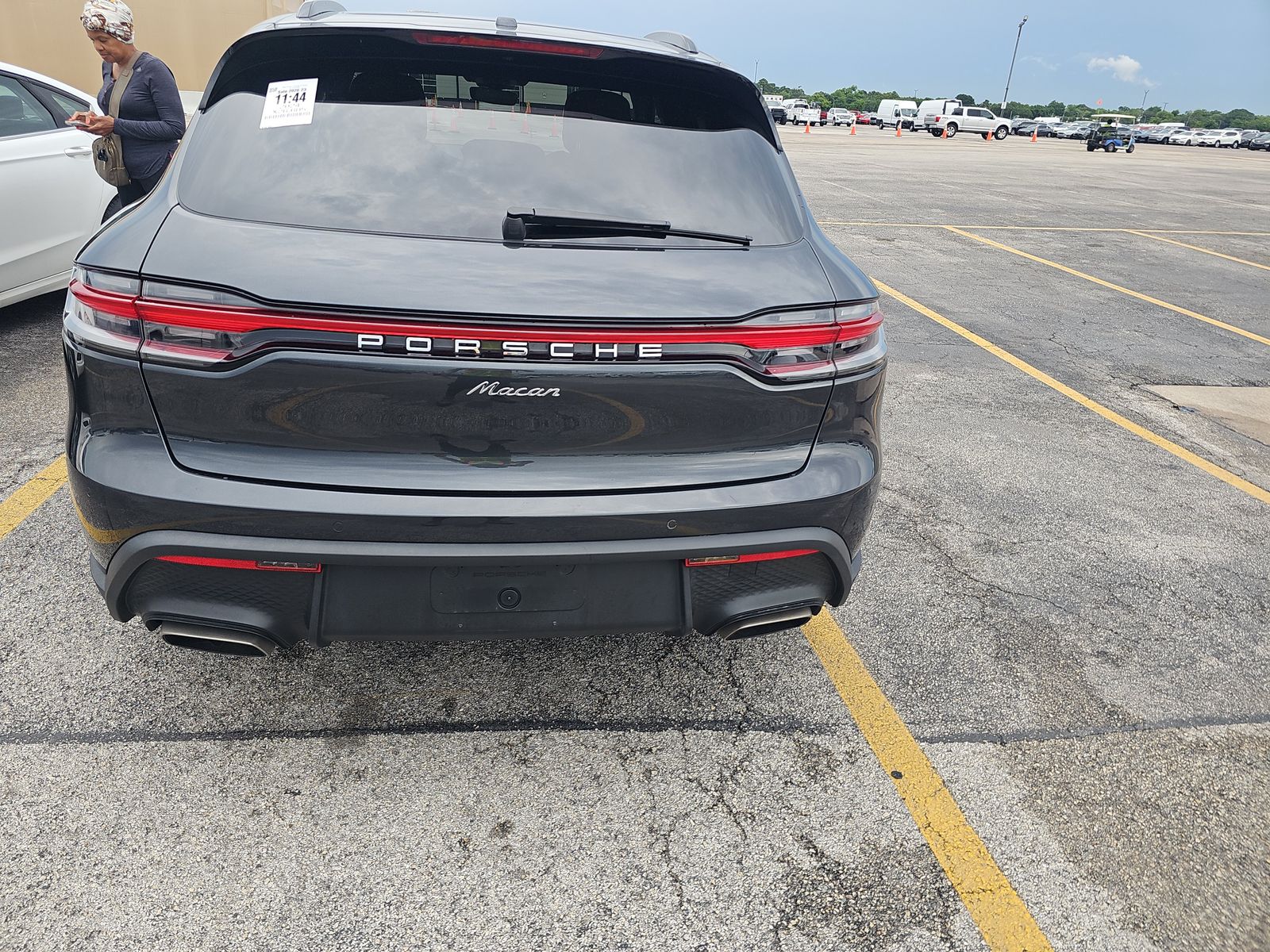 2024 Porsche Macan Base AWD