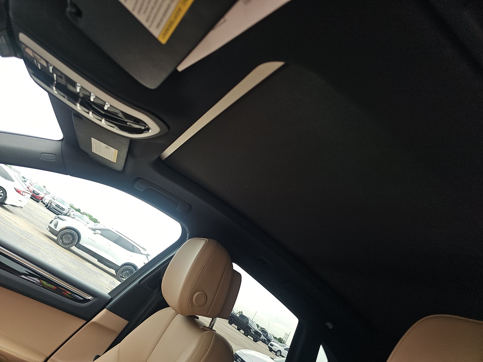 2024 Porsche Macan Base AWD