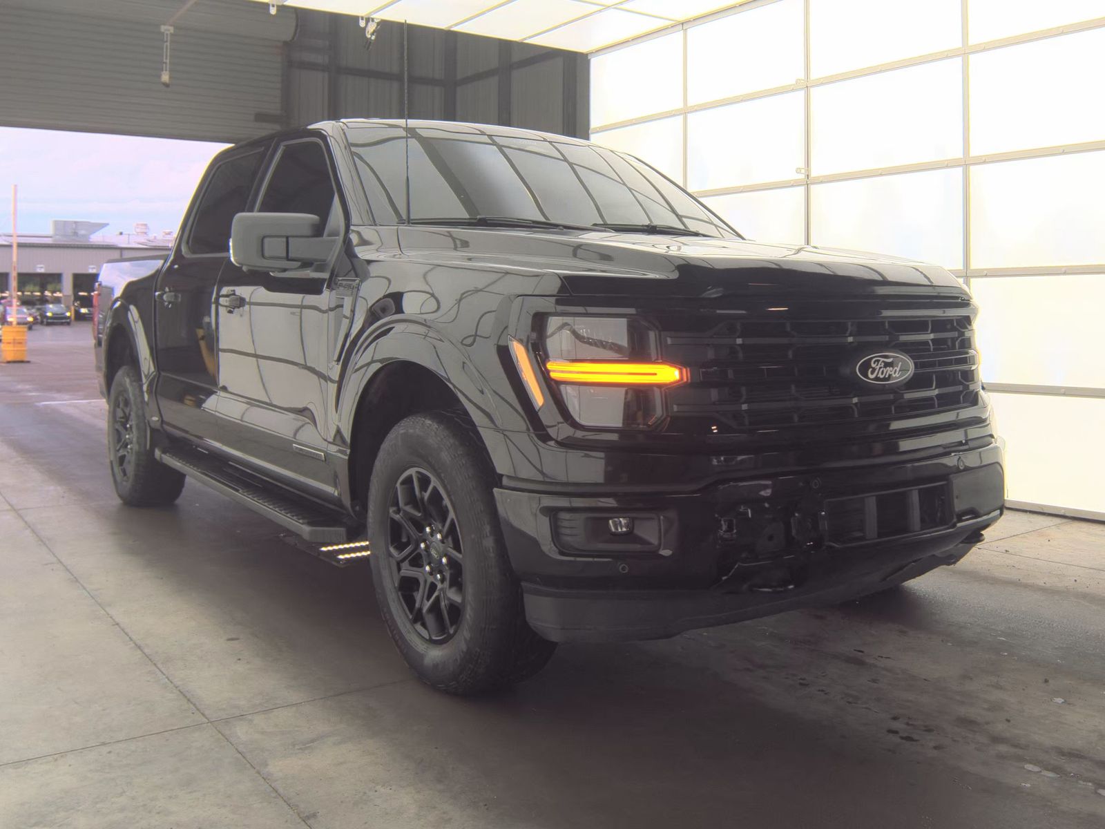 2024 Ford F-150 Hybrid XLT AWD