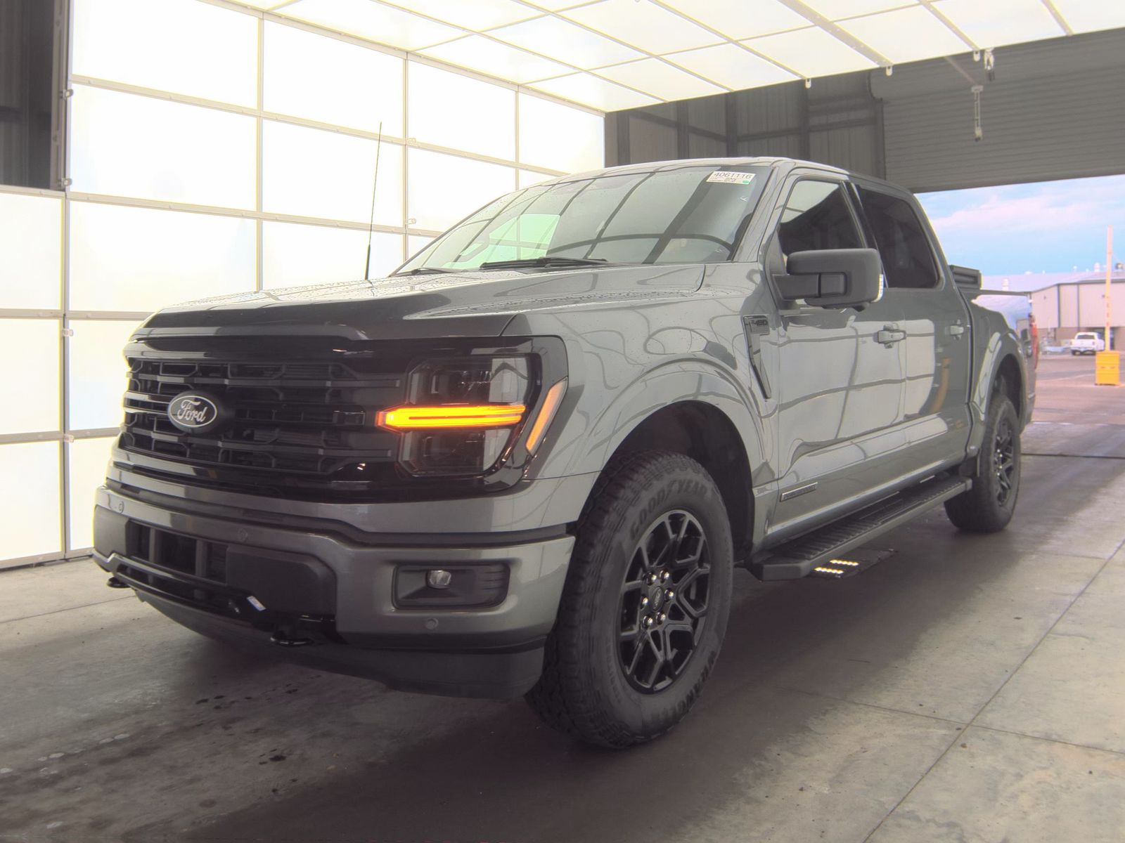 2024 Ford F-150 Hybrid XLT AWD