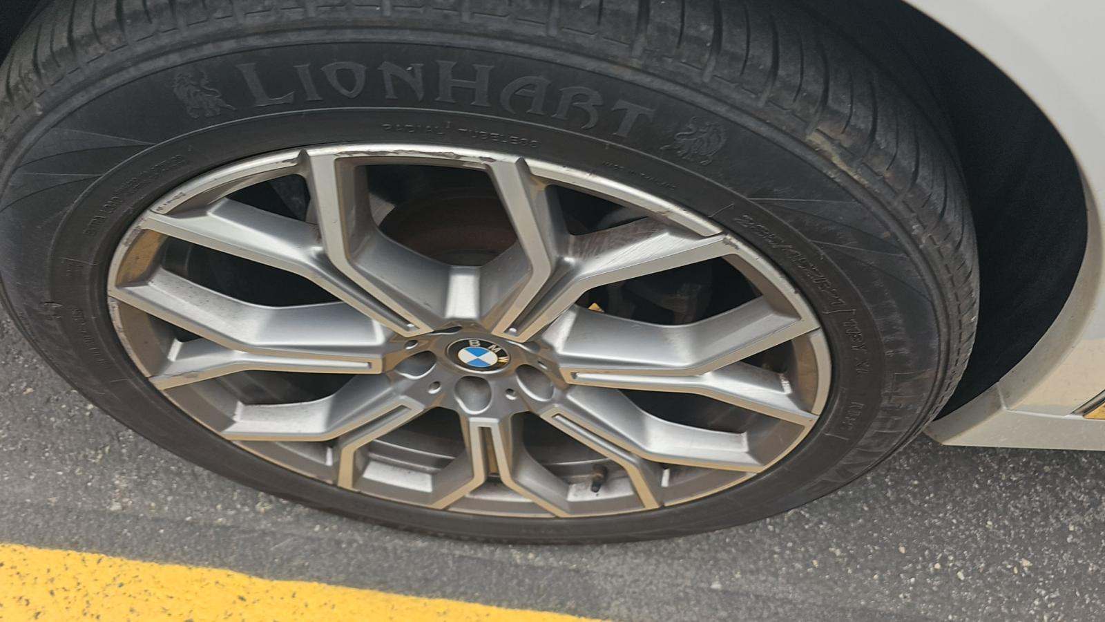 2021 BMW X7 xDrive40i AWD