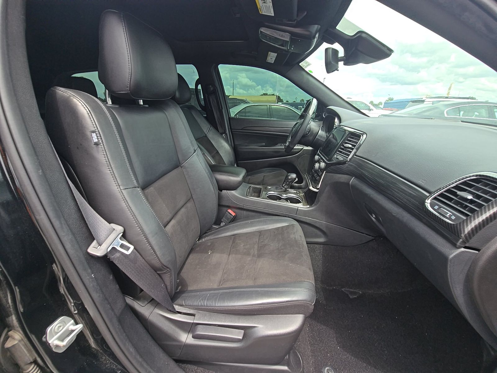 2021 Jeep Grand Cherokee Laredo X RWD