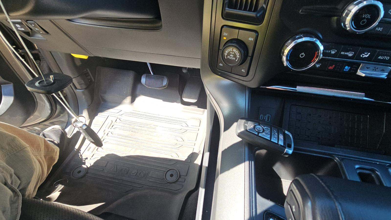 2024 Ford F-150 Hybrid Lariat AWD