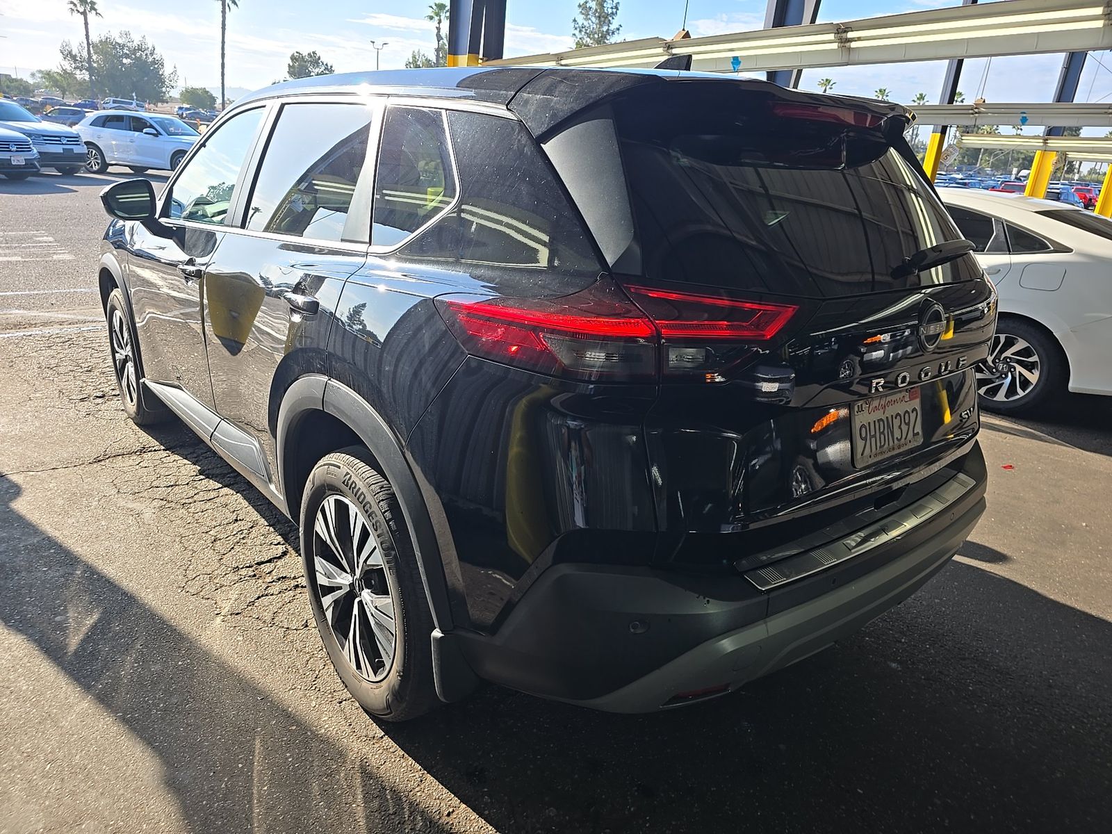 2023 Nissan Rogue SV FWD