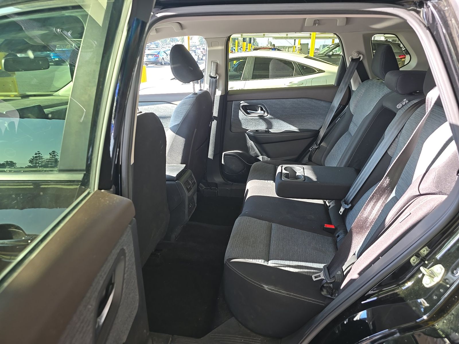 2023 Nissan Rogue SV FWD