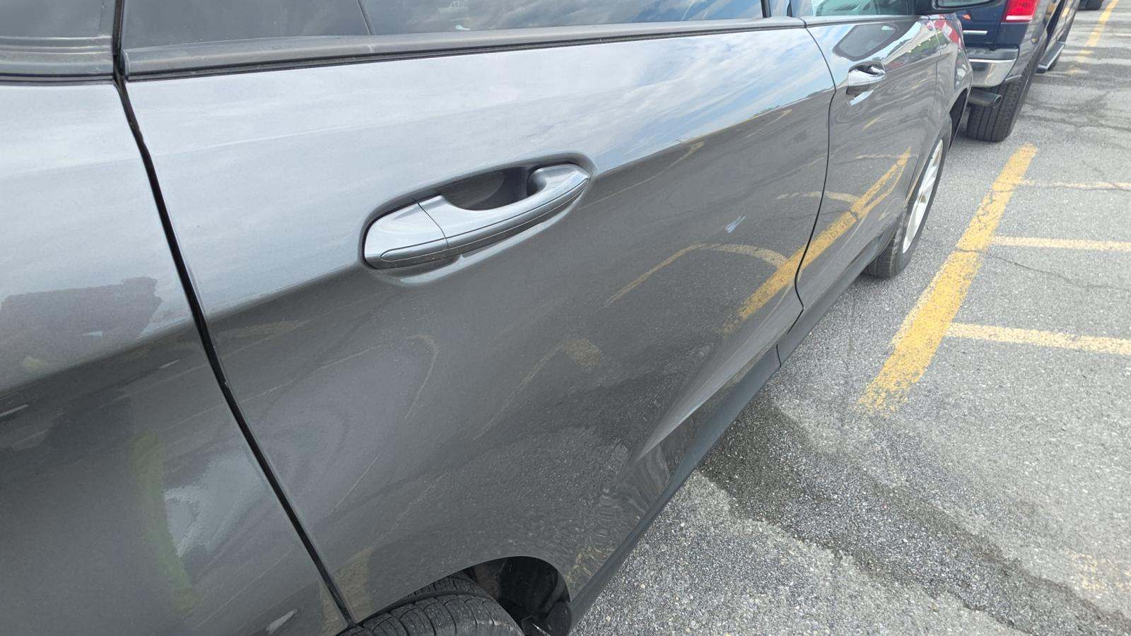 2023 Ford Edge SE AWD