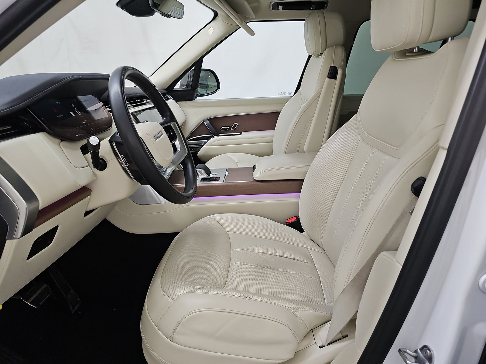 2024 Land Rover Range Rover SE AWD