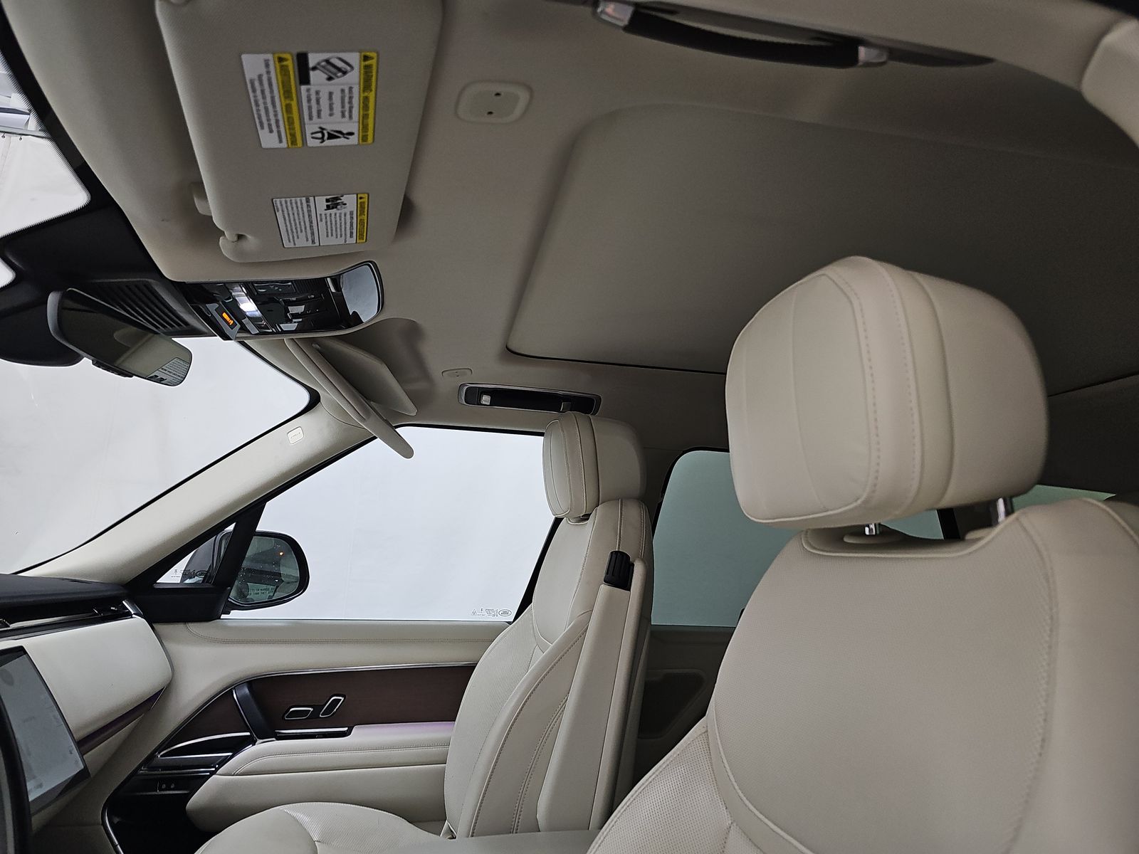 2024 Land Rover Range Rover SE AWD