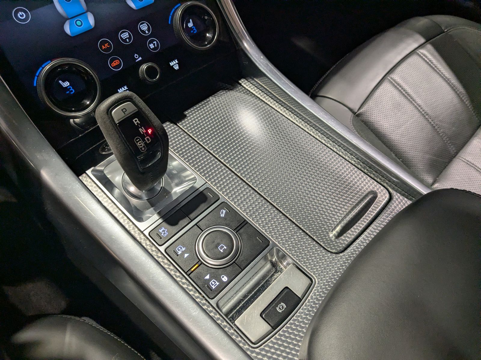 2019 Land Rover Range Rover Sport HST AWD