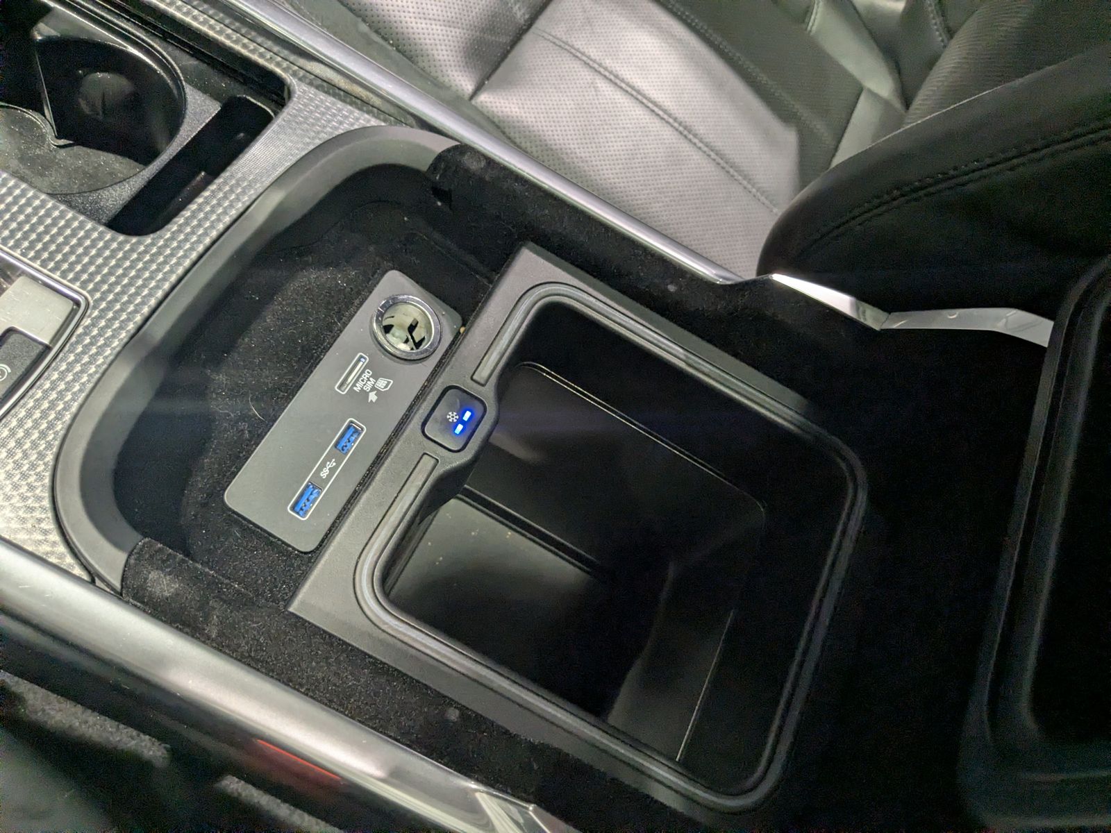 2019 Land Rover Range Rover Sport HST AWD