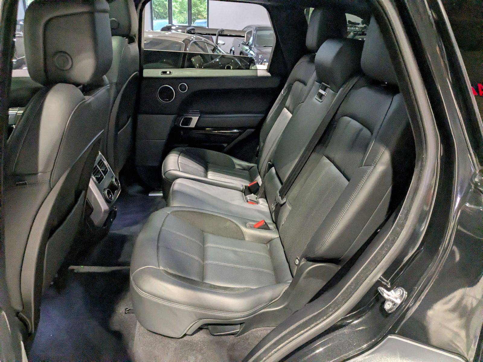 2019 Land Rover Range Rover Sport HST AWD