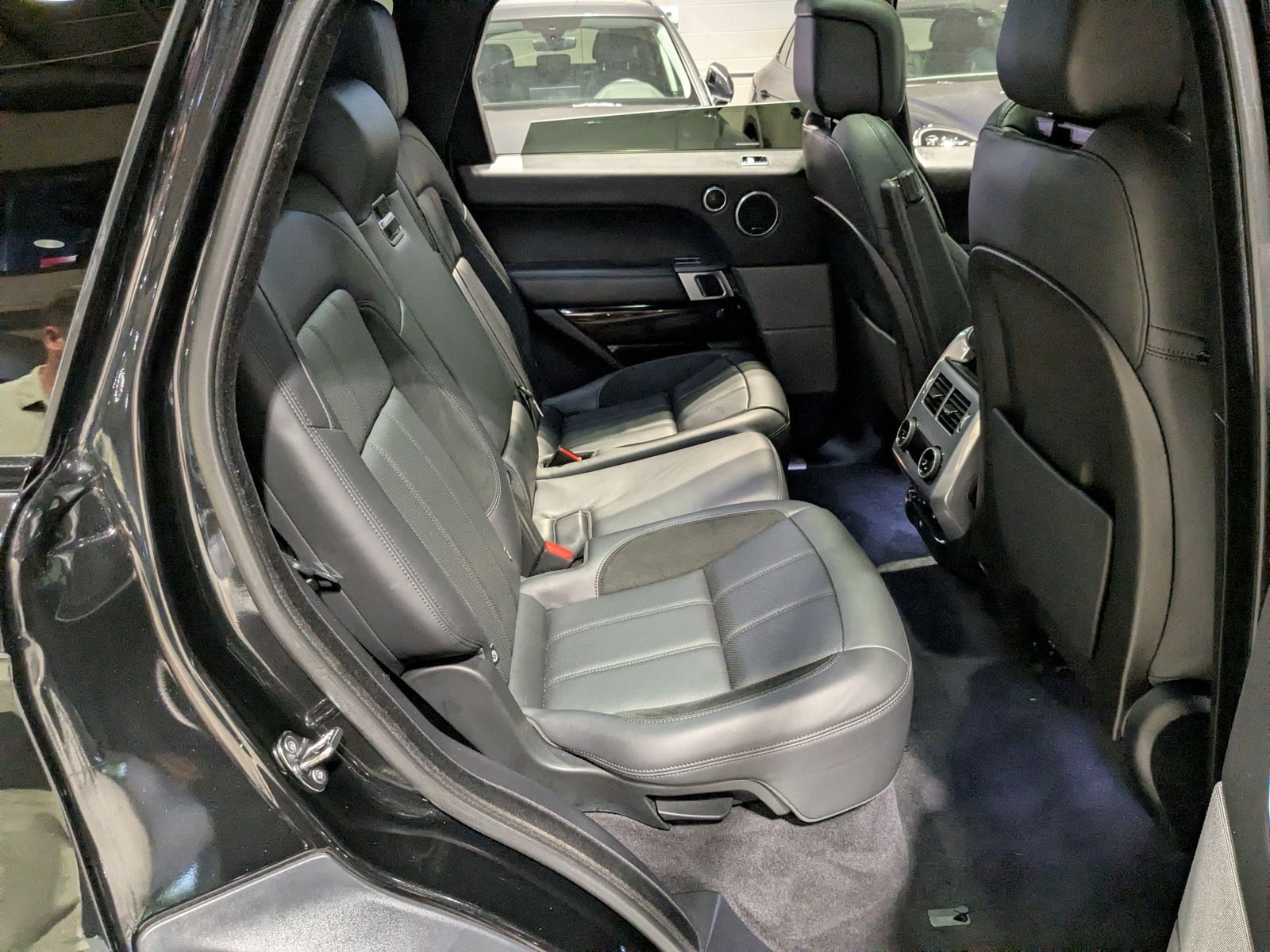 2019 Land Rover Range Rover Sport HST AWD