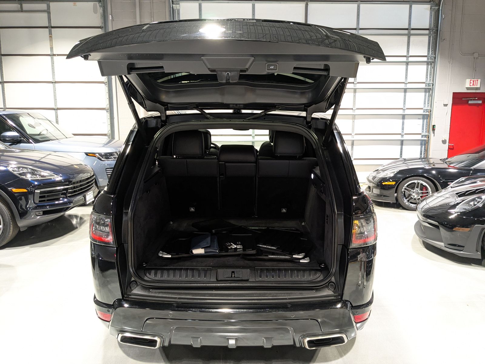 2019 Land Rover Range Rover Sport HST AWD