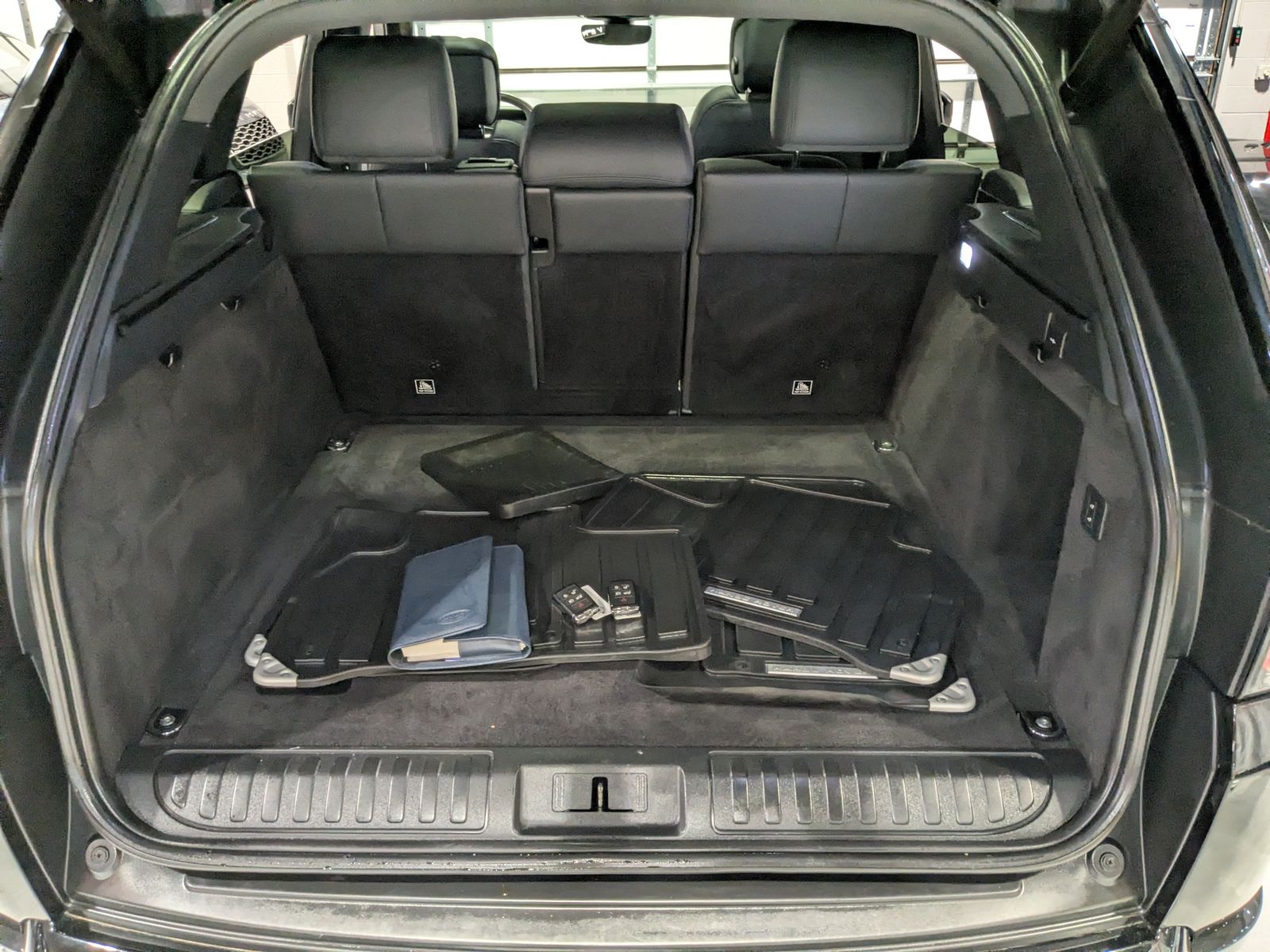 2019 Land Rover Range Rover Sport HST AWD