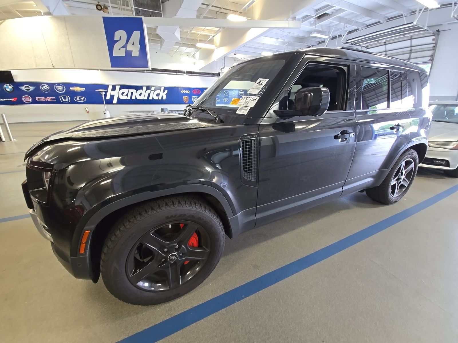 2020 Land Rover Defender 110 SE AWD