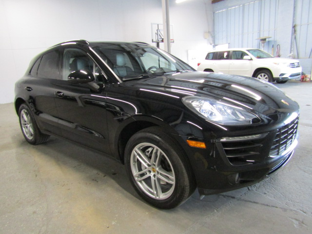 2017 Porsche Macan S AWD