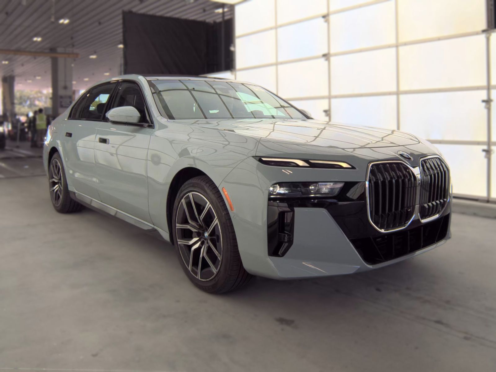 2025 BMW 7 Series 740i xDrive AWD