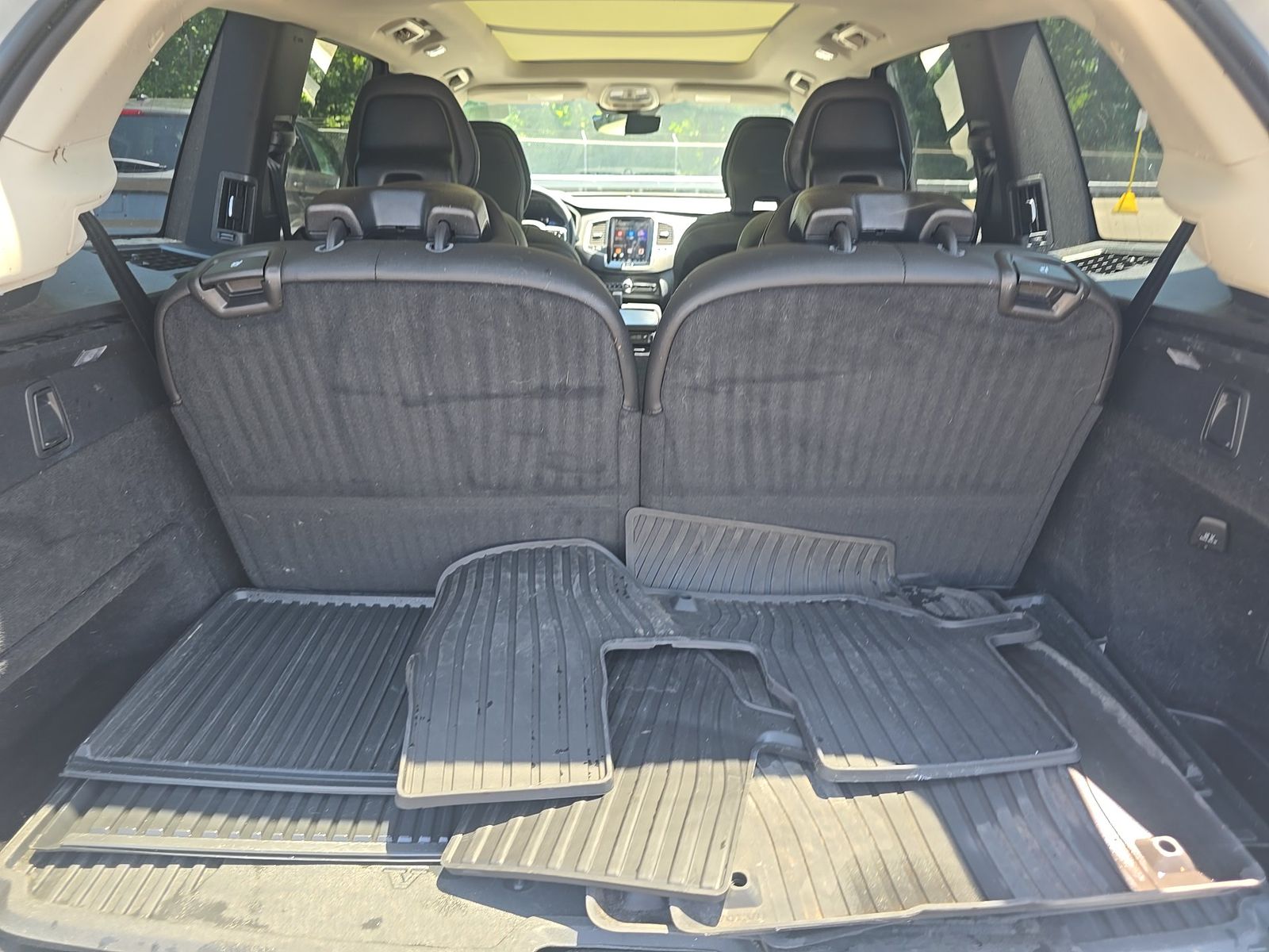 2024 Volvo XC90 B5 Core FWD