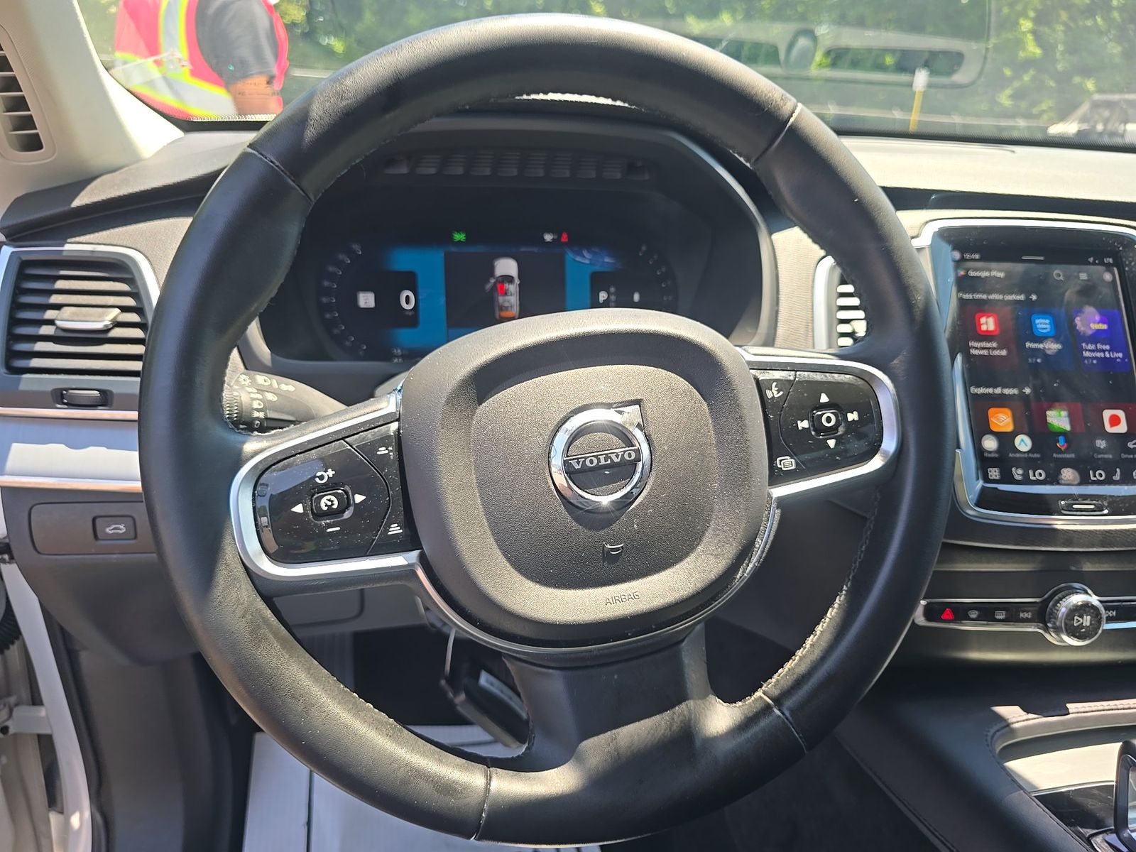 2024 Volvo XC90 B5 Core FWD