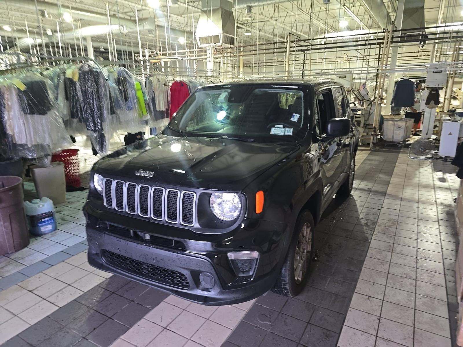 2023 Jeep Renegade Latitude AWD