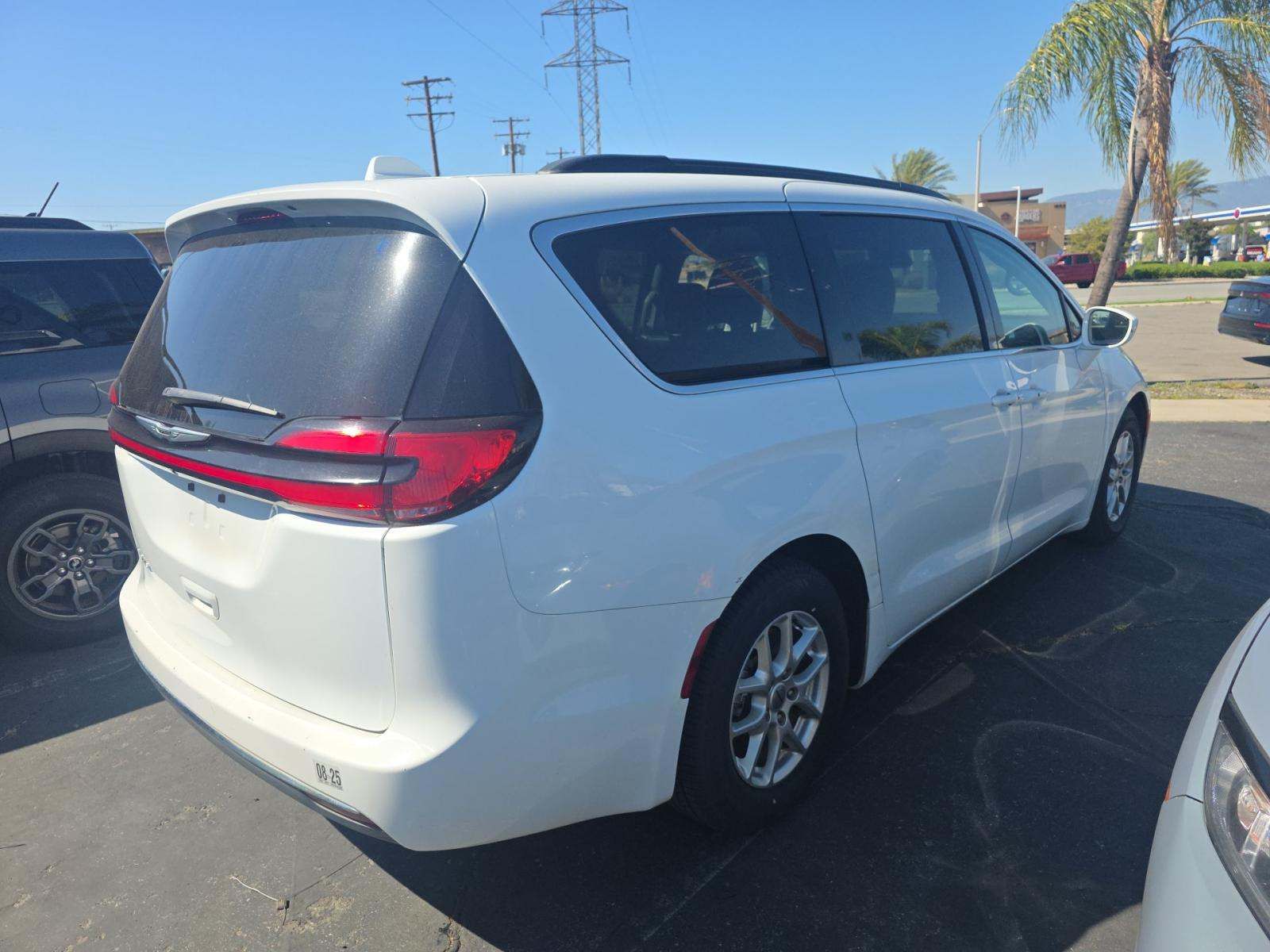 2022 Chrysler Pacifica Touring L FWD