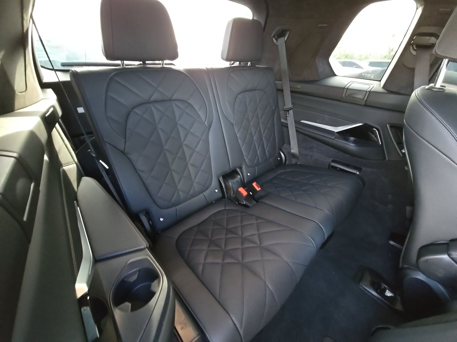 2025 BMW X7 xDrive40i AWD
