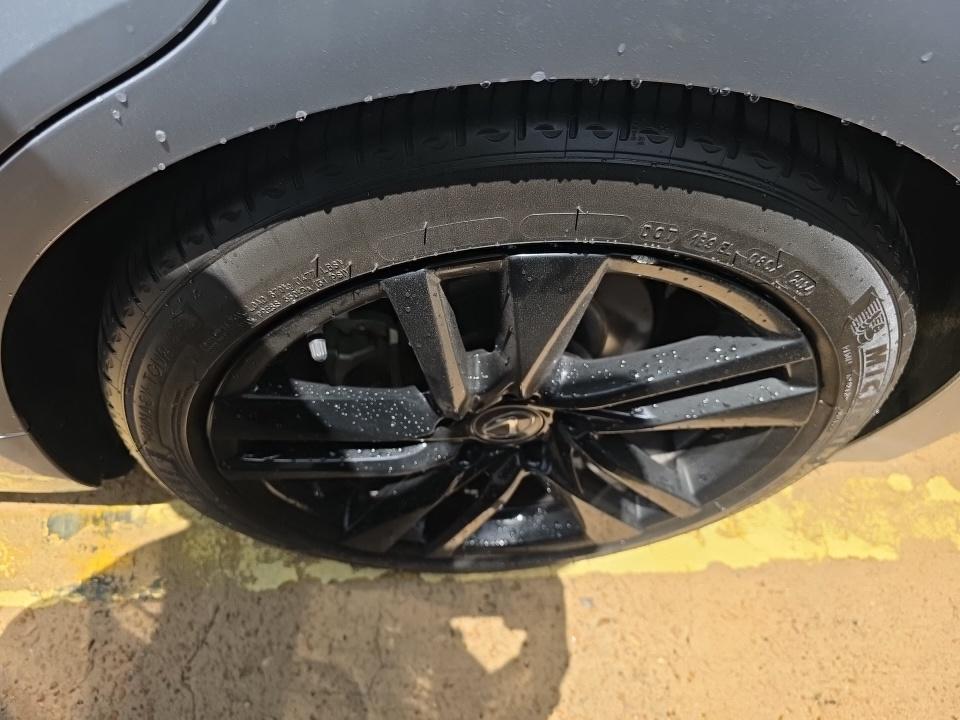 2021 Lexus IS IS 300 RWD