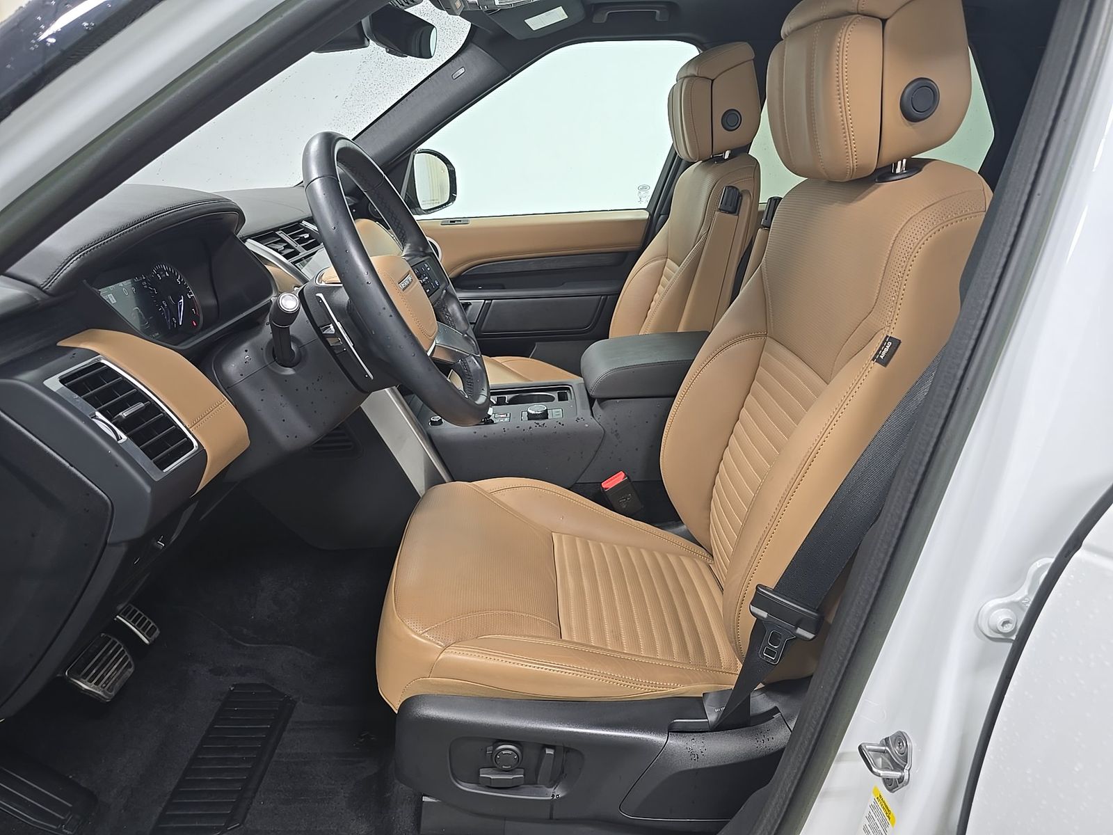 2023 Land Rover Discovery Metropolitan Edition FWD