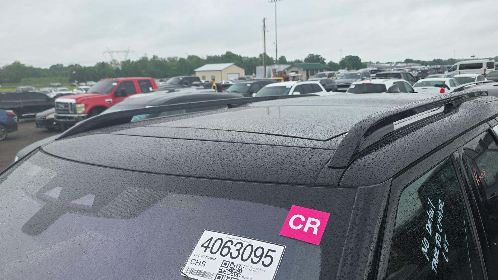 2023 Land Rover Discovery Metropolitan Edition FWD