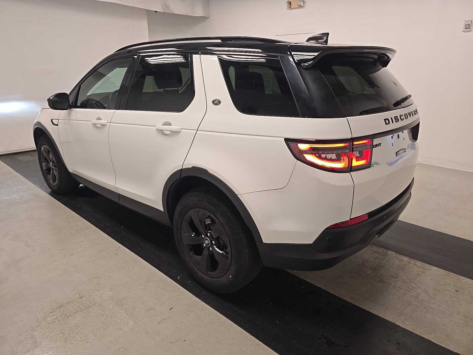2023 Land Rover Discovery Sport S FWD