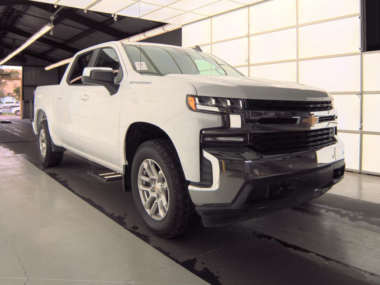 2023 Chevrolet Silverado 1500 LT AWD