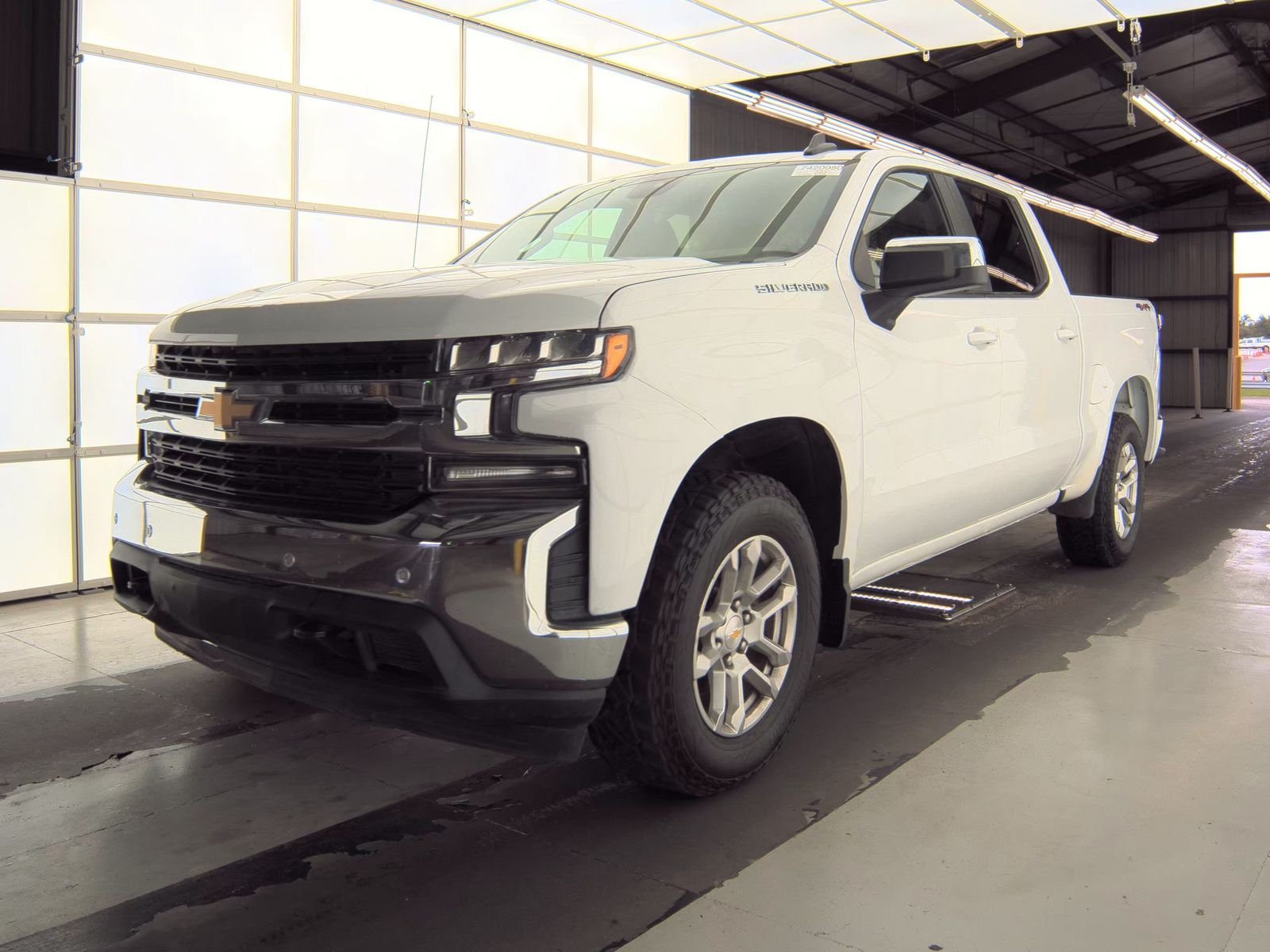 2023 Chevrolet Silverado 1500 LT AWD