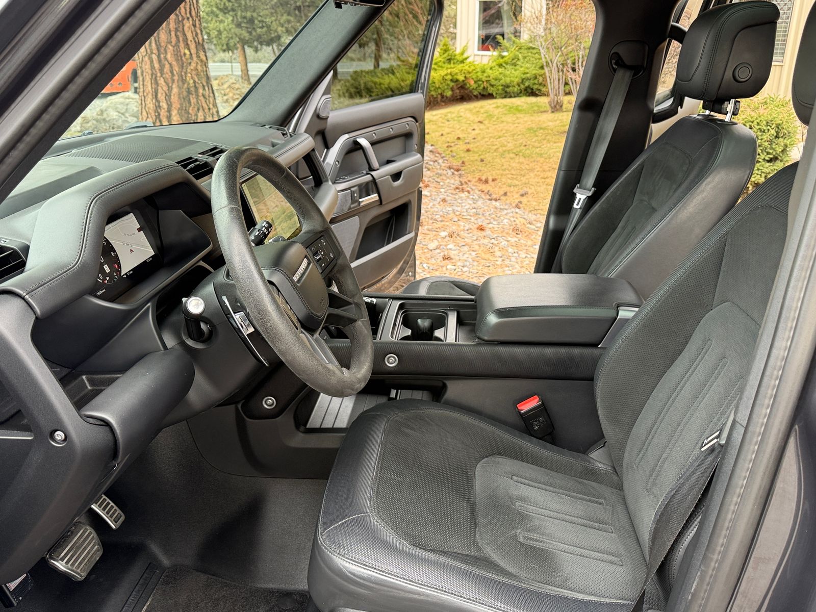 2023 Land Rover Defender 110 V8 Carpathian Edition AWD
