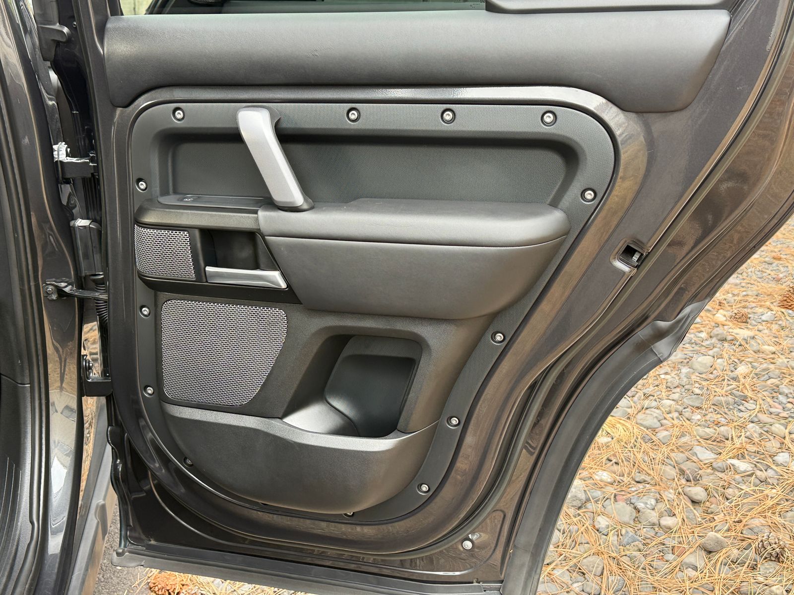 2023 Land Rover Defender 110 V8 Carpathian Edition AWD